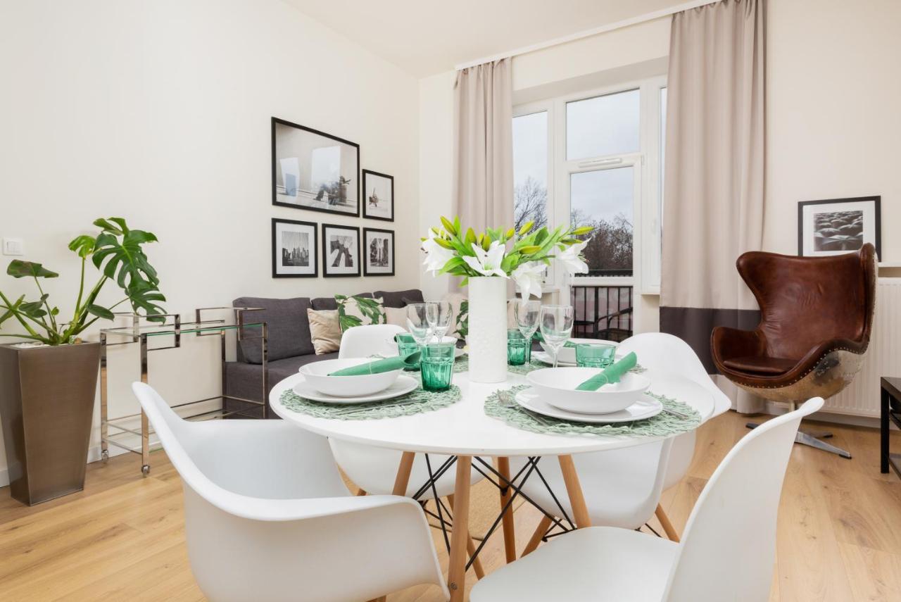 Apartments Warsaw Gagarina By Noclegi Renters Esterno foto