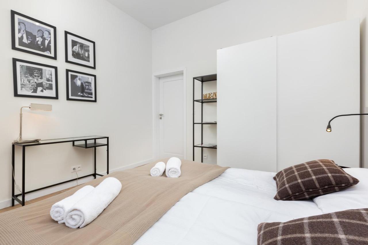 Apartments Warsaw Gagarina By Noclegi Renters Esterno foto